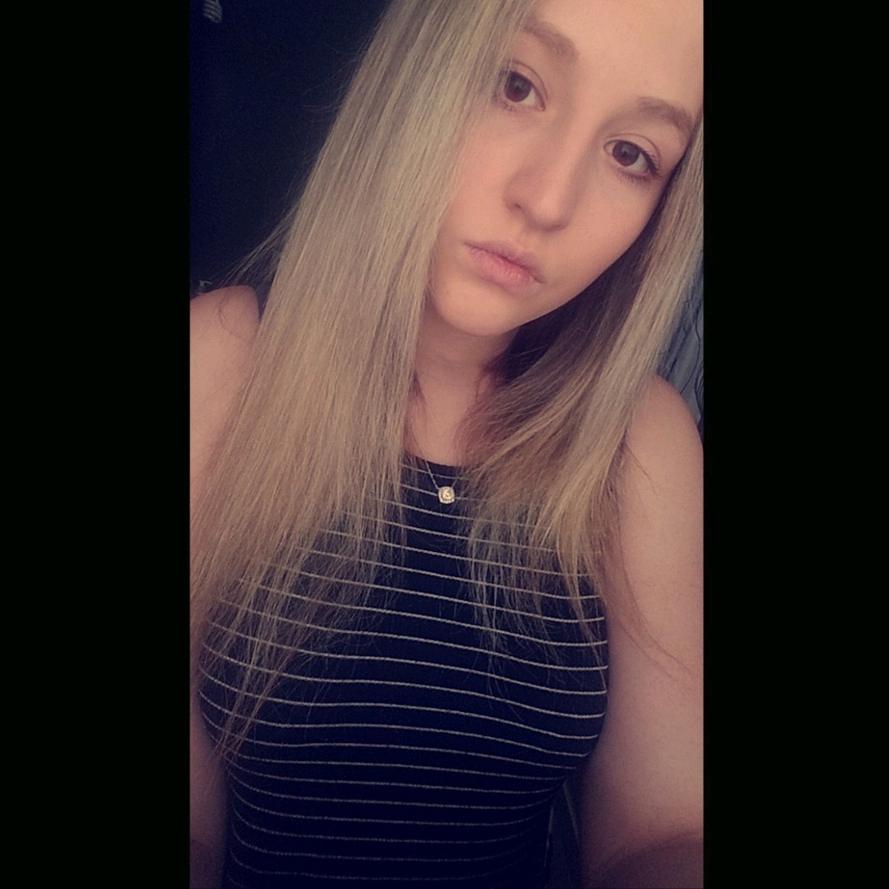 Meet your Posher, Kelsi